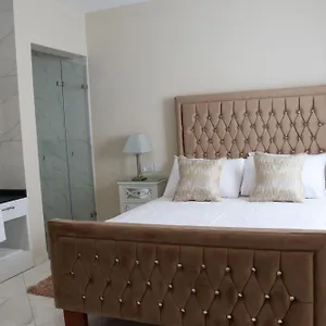 100 Boutique Living Rabat